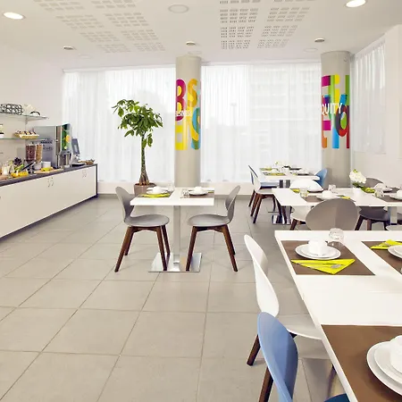 Sejours & Affaires Paris Aparthotel 2*